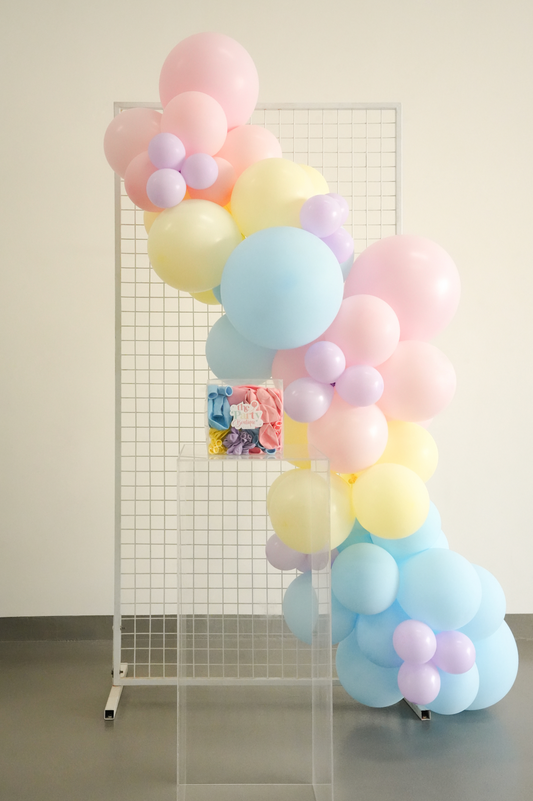 Do It Yourself Deflated Balloon Garland Kit - Unicorn